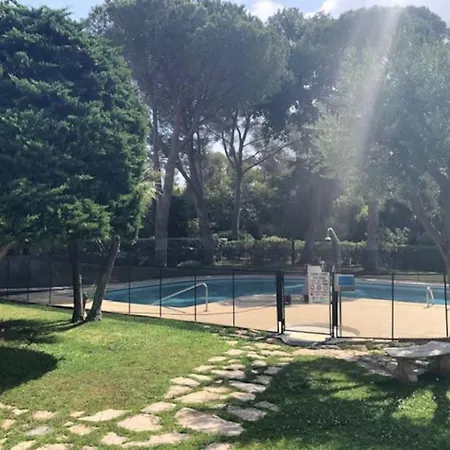 Port Santa Lucia - Le Manoir * Saint-Raphael (Var)